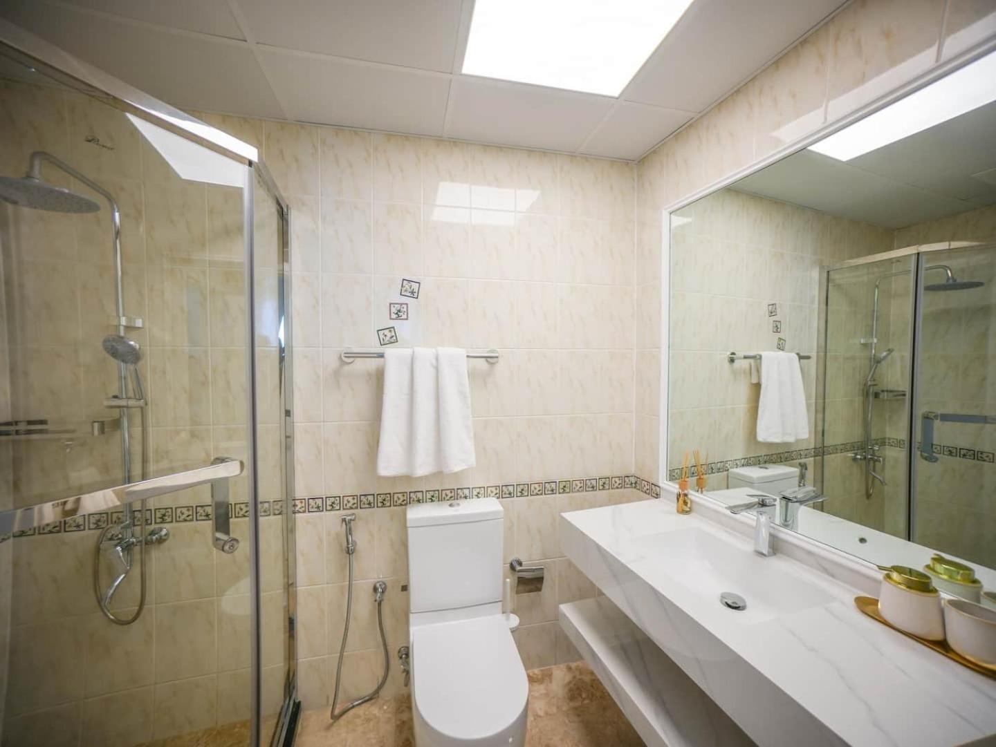 Deluxe 3 Bedroom With Marina & Sea View Dubaj Kültér fotó